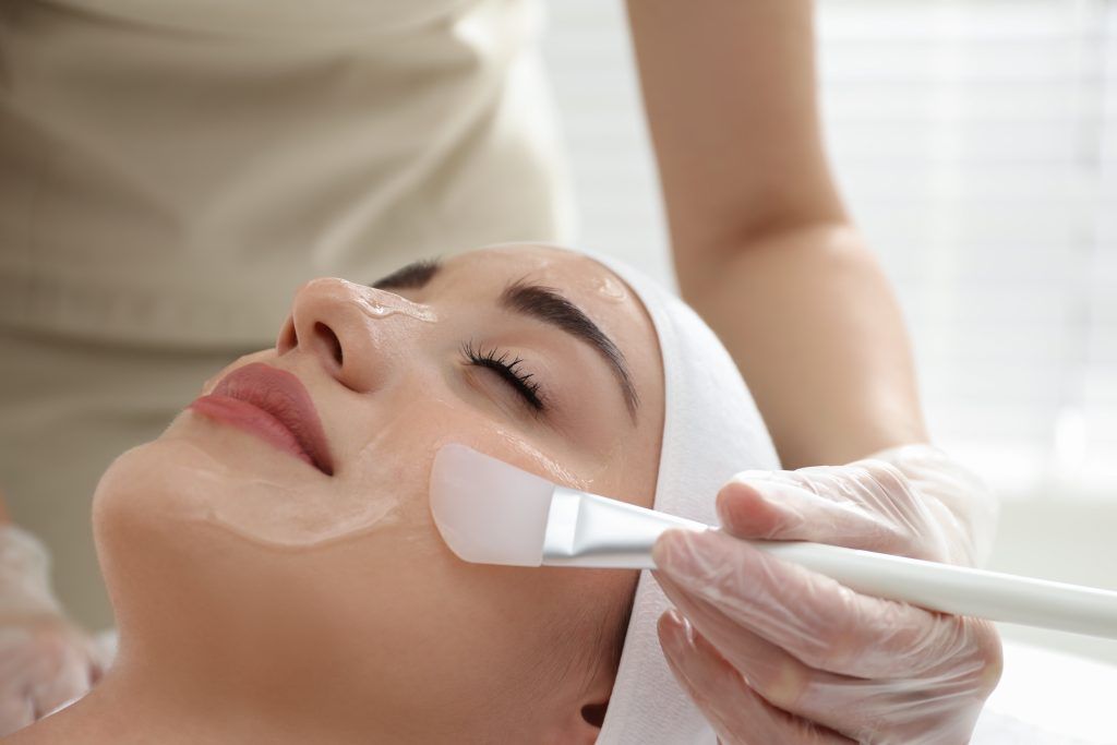 Mesoterapia y peeling combinacion perfecta rejuvenecimiento facial